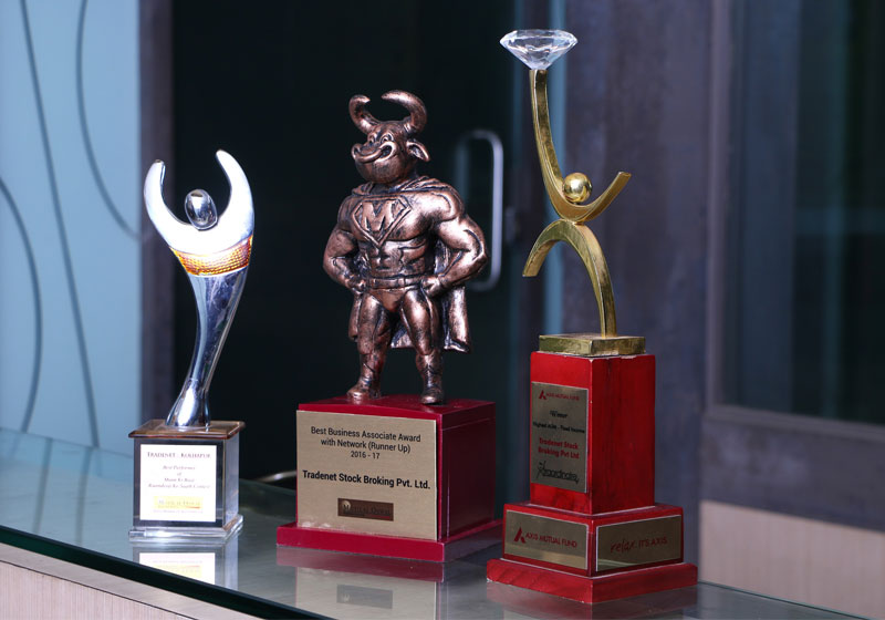 Tradenetwealth Awards